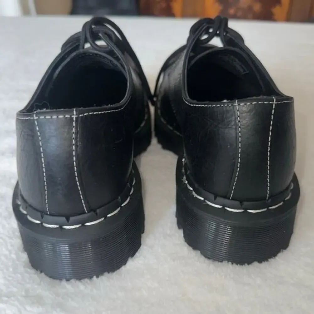 Dr. Martens new dr